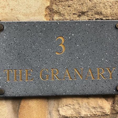 The Granary, Lovely Townhouse In Central Stamford Bagian luar foto